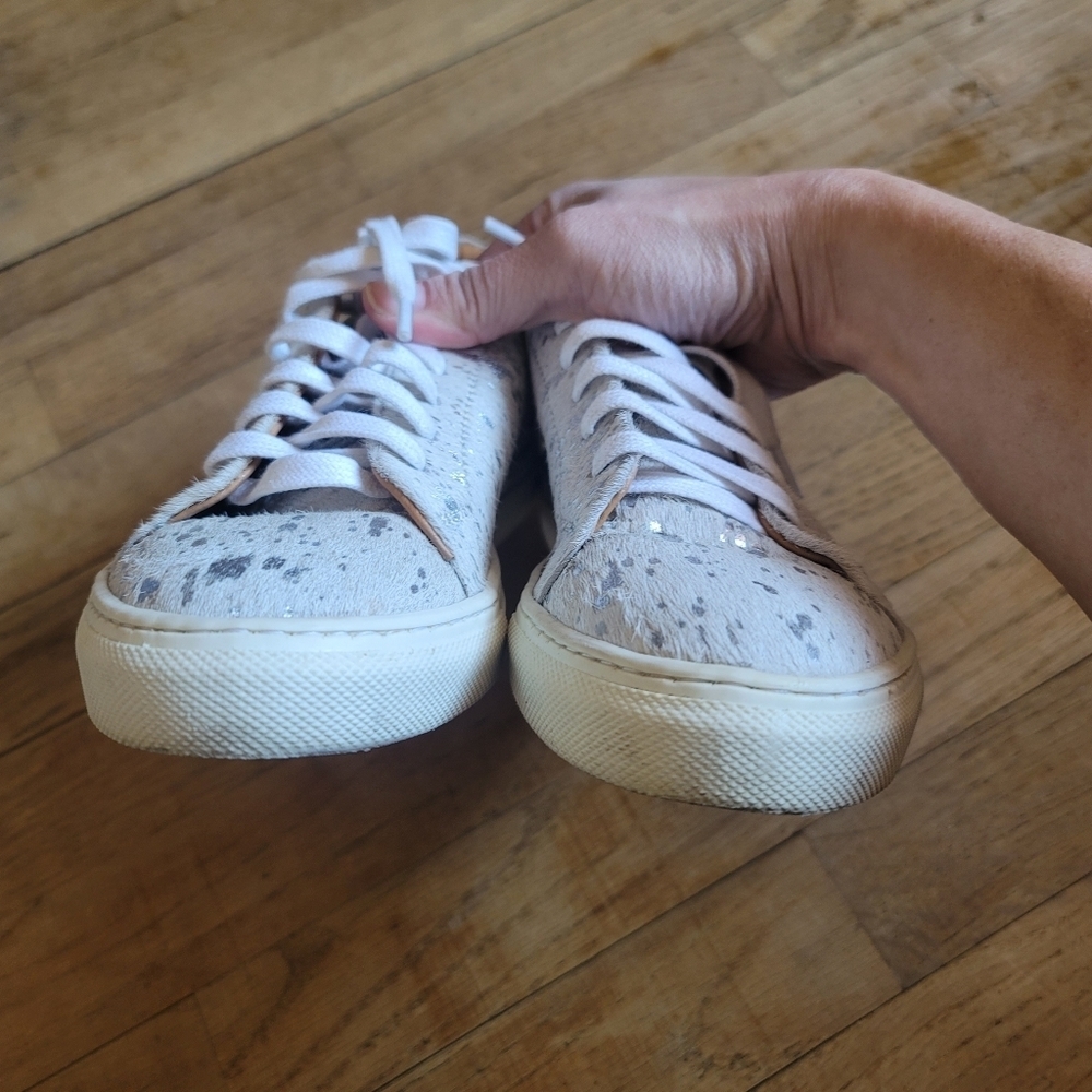 Diba‎ True, Gizz Mo Sneaker, Grey/Silver, Size 7.5 - Picture 9 of 13